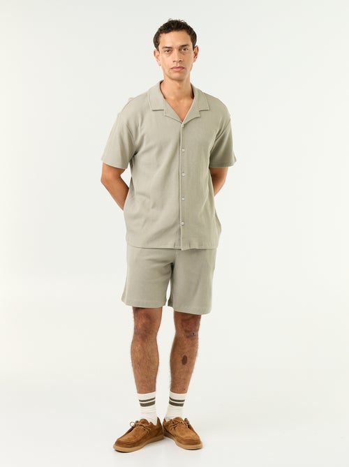 Camicia a maniche corte in tessuto goffrato - Kiabi Camicia a maniche corte in tessuto goffrato - Kiabi