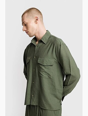 Camicia a maniche lunghe con abbottonatura e tasca giesto
