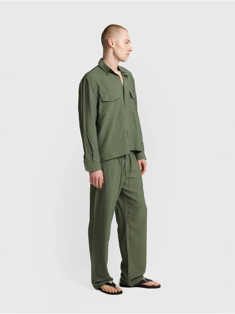 Camicia a maniche lunghe con abbottonatura e tasca giesto Cachi - Kiabi