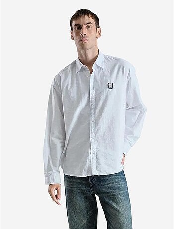 Camicia a maniche lunghe con bottoni e ricami giesto