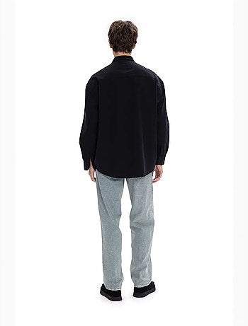 Camicia a maniche lunghe con bottoni giesto
