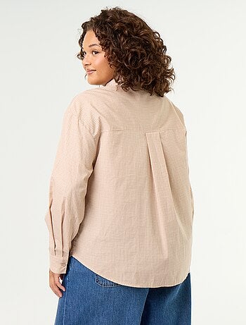 Camicia a maniche lunghe e collo a lavallière
