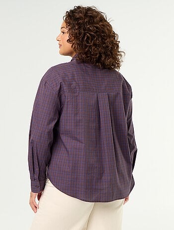 Camicia a maniche lunghe e collo a lavallière