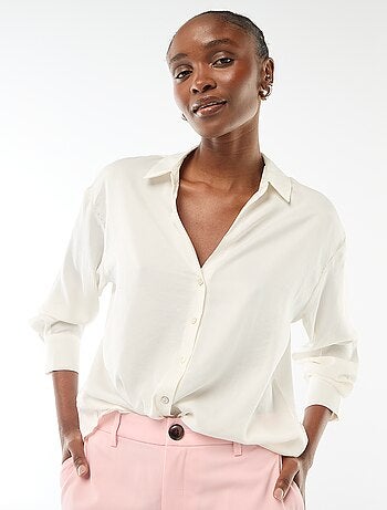 Camicia a maniche lunghe in raso tinta unita