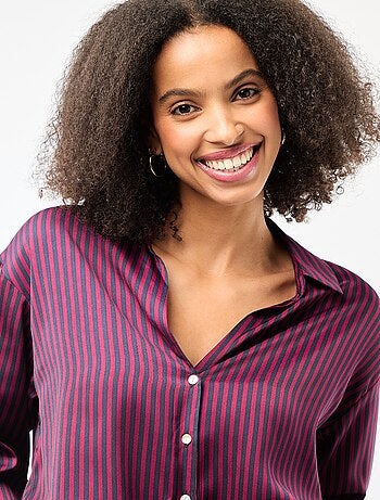 Camicia a maniche lunghe in raso tinta unita