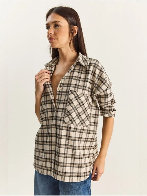 Camicia a quadri oversize a maniche lunghe con tasca lucci - Kiabi Camicia a quadri oversize a maniche lunghe con tasca lucci - Kiabi