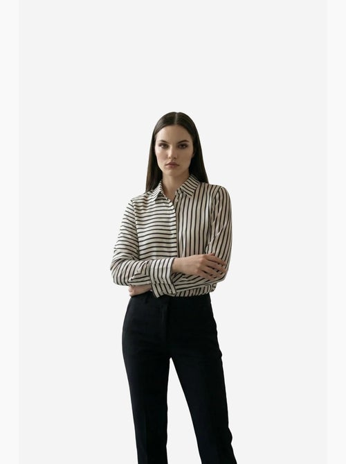 Camicia a righe a maniche lunghe con abbottonatura frontale my fashion - Kiabi Camicia a righe a maniche lunghe con abbottonatura frontale my fashion - Kiabi