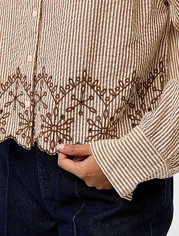 Camicia a righe a maniche lunghe con ricami