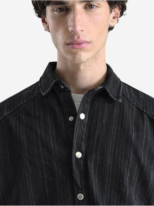 Camicia a righe con bottoni a pressione e maniche lunghe giesto - Kiabi Camicia a righe con bottoni a pressione e maniche lunghe giesto - Kiabi