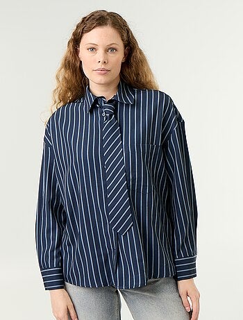 Camicia a righe con taschino sul petto + cravatta coordinata - 2 pezzi