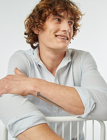 Camicia a righe in seersucker