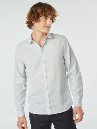 Camicia a righe in seersucker