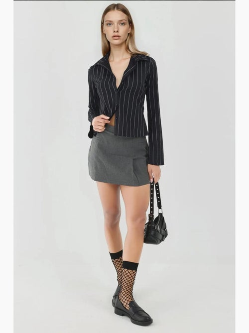 Camicia aderente a righe con bottoni hiccup - Kiabi Camicia aderente a righe con bottoni hiccup - Kiabi