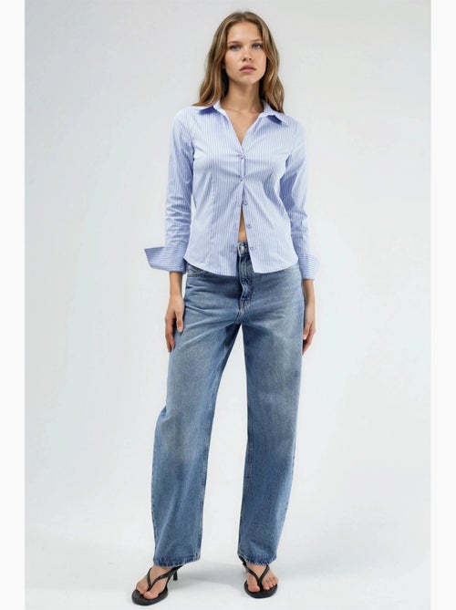Camicia basic a righe aderente hiccup - Kiabi Camicia basic a righe aderente hiccup - Kiabi