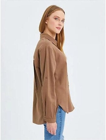 Camicia button-down a maniche lunghe con taschino mixray