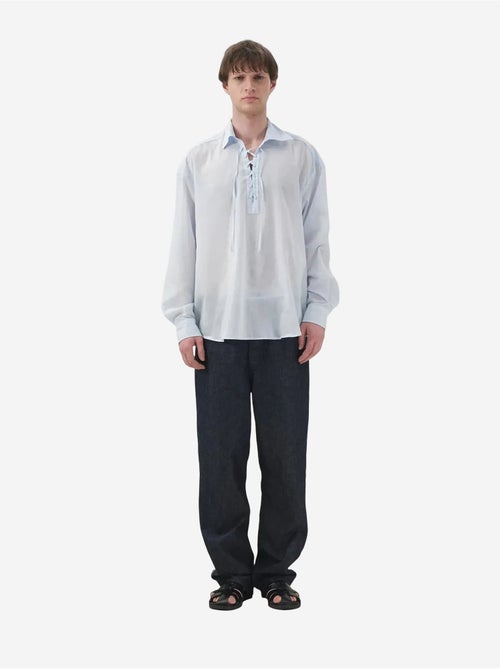 Camicia casual a maniche lunghe dalla vestibilità rilassata con dettaglio annodato giesto - Kiabi Camicia casual a maniche lunghe dalla vestibilità rilassata con dettaglio annodato giesto - Kiabi