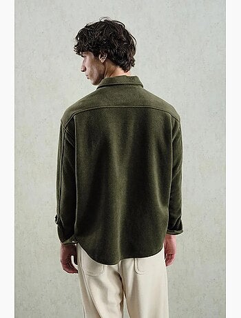 Camicia comfort fit a maniche lunghe testurizzata con ricamo giesto