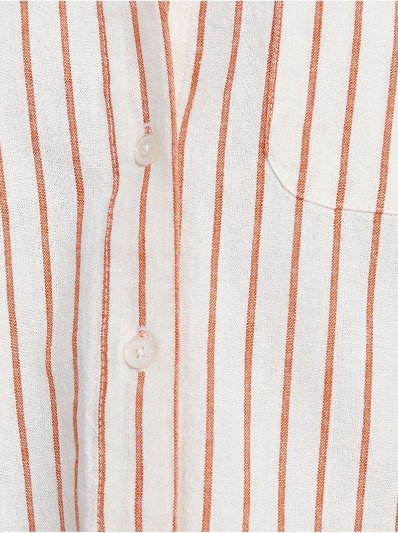 Camicia con bottoni a maniche corte in misto lino dilvin Multicolore - Kiabi