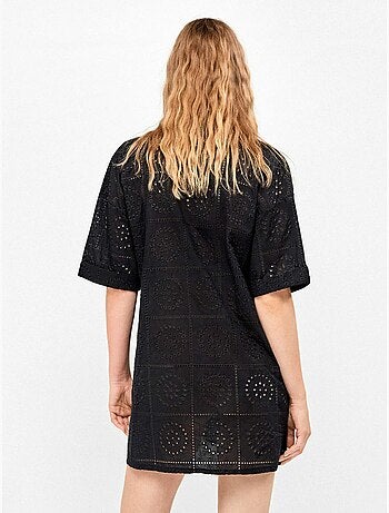 Camicia con bottoni e dettagli traforati 100% cotone