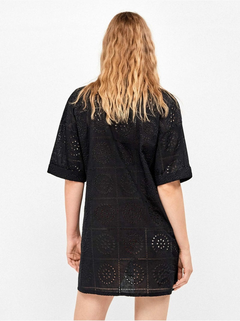 Camicia con bottoni e dettagli traforati 100% cotone Nero - Kiabi