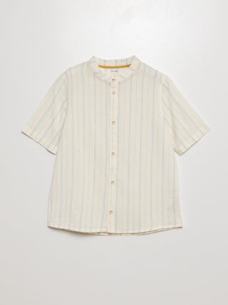 Camicia con collo alla coreana e maniche corte