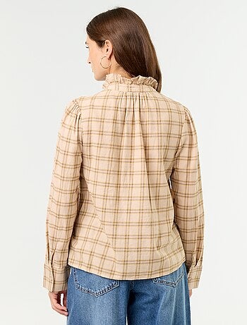 Camicia con collo alto a balze