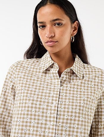 Camicia con ricami all over