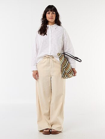 Camicia con ricamo inglese e dettagli ondulati