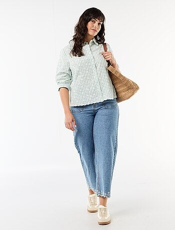 Camicia con ricamo inglese e dettagli ondulati