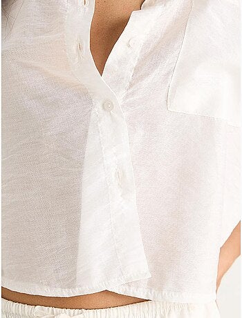 Camicia con tasca singola e mezza manica lucci