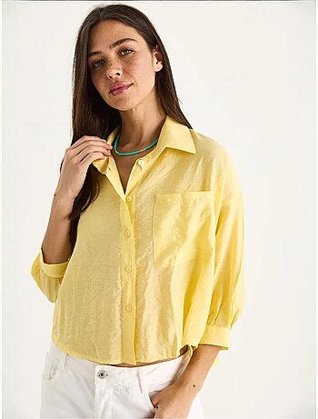 Camicia con tasca singola e mezza manica lucci