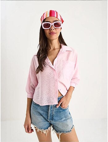 Camicia con tasca singola e mezza manica lucci
