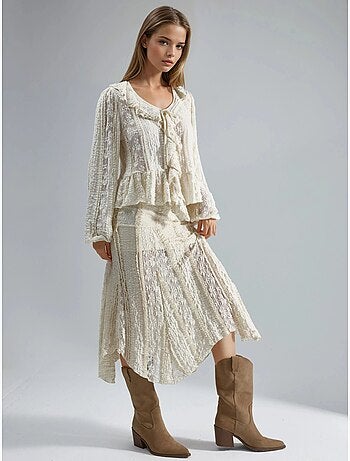 Camicia con volant in pizzo, scollo a v e laccetti busem