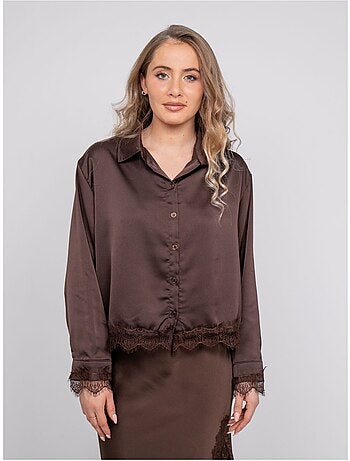 Camicia corta in raso bordata di pizzo olenka