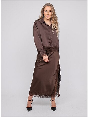 Camicia corta in raso bordata di pizzo olenka