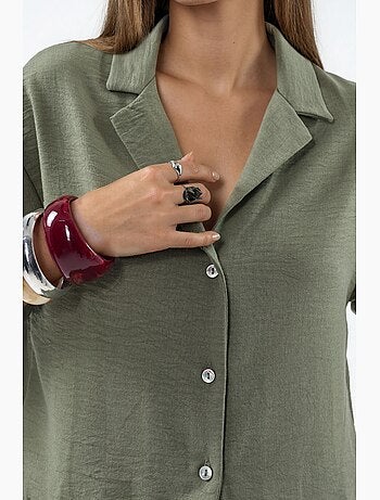 Camicia corta testurizzata con chiusura con bottoni busem