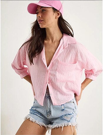 Camicia cropped a righe testurizzate con chiusura a bottoni e taschino lucci