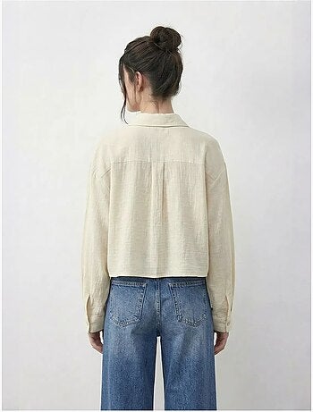 Camicia cropped ricamata con chiusura a bottoni lucci
