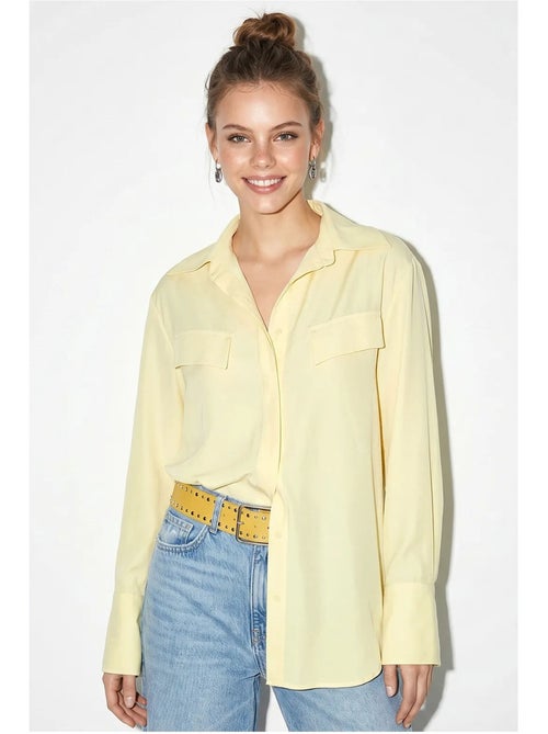 Camicia da donna in crepe tessuto a vestibilità regolare lucci - Kiabi Camicia da donna in crepe tessuto a vestibilità regolare lucci - Kiabi
