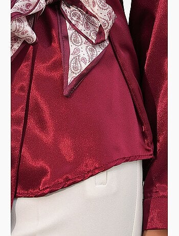 Camicia da donna in raso con chiusura a fiocco sul davanti bdart