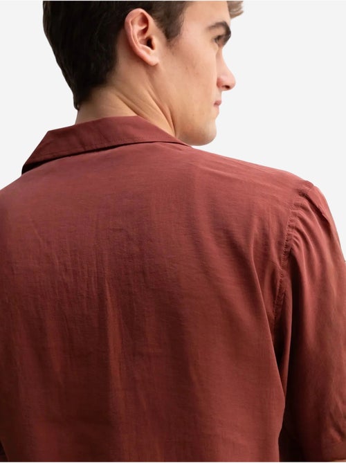 Camicia da uomo a maniche corte con colletto aperto giesto - Kiabi Camicia da uomo a maniche corte con colletto aperto giesto - Kiabi