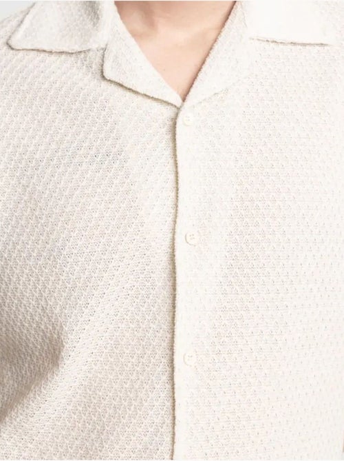 Camicia da uomo in cotone testurizzato a maniche corte giesto - Kiabi Camicia da uomo in cotone testurizzato a maniche corte giesto - Kiabi