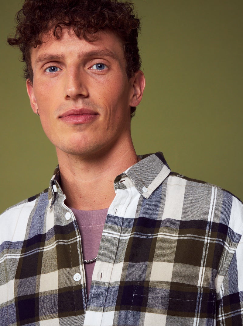URBAN CLASSICS Camicia in Flanella a Maniche Lunghe da Uomo, Camicia Casual Lunga con Bottoni per Uomo, Vestibilità Regolare, Cotone Flanella, Colore: Nero/Bianco, Taglia: S