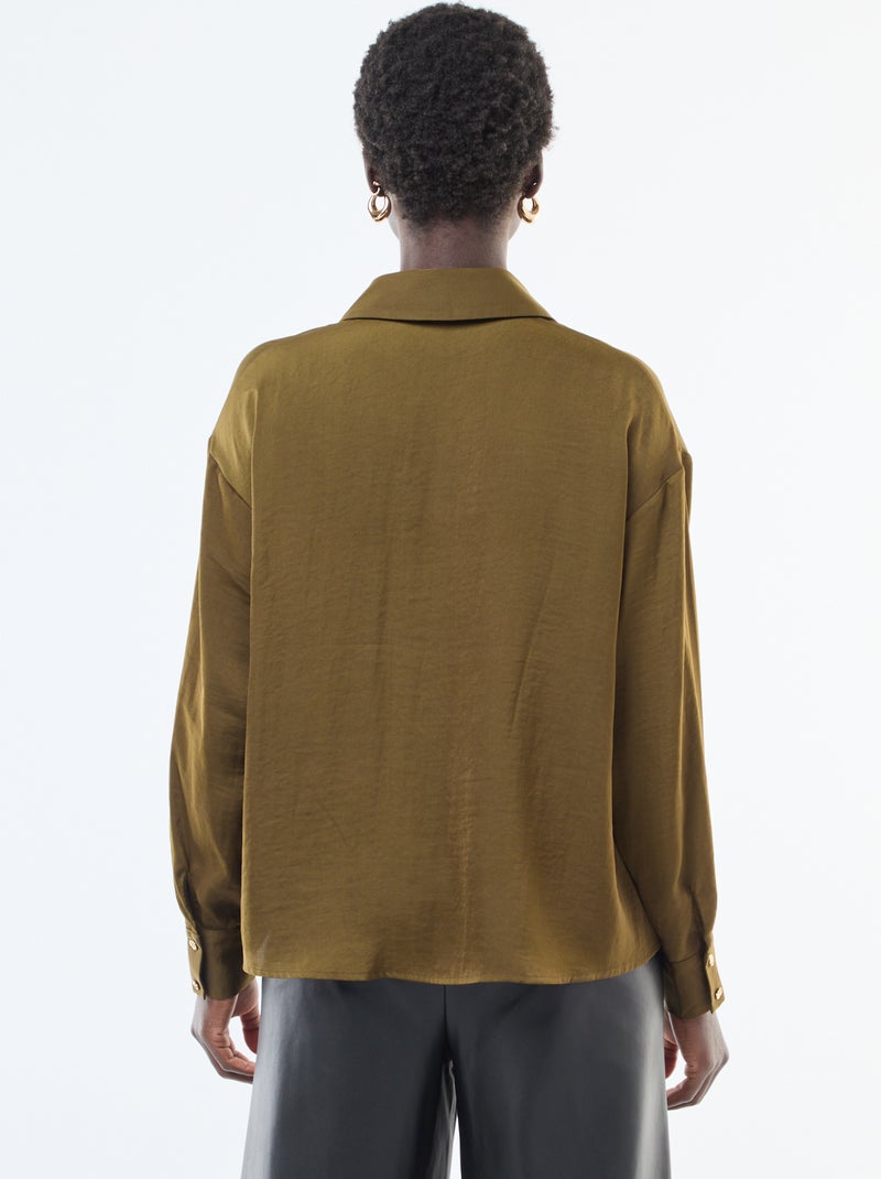 Camicia fluida satinata con bottoni dorati Verde - Kiabi
