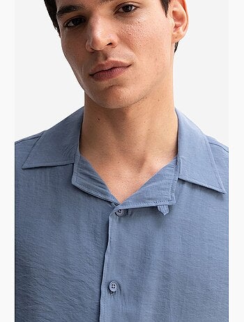 Camicia in crêpe con dettaglio a nodo vestibilità rilassata da uomo giesto