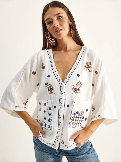 Camicia in crepe di cotone ricamato con scollo a v lucci - Kiabi Camicia in crepe di cotone ricamato con scollo a v lucci - Kiabi