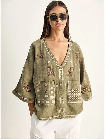 Camicia in crepe di cotone ricamato con scollo a v lucci