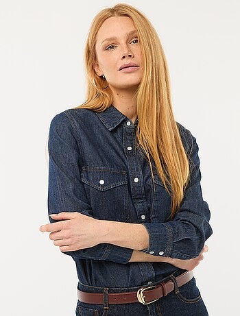 Camicia in denim con 2 tasche applicate con patta sul petto