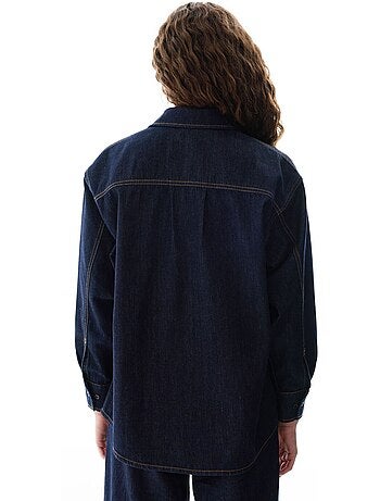 Camicia in denim con colletto polo, bottoni e maniche lunghe penti