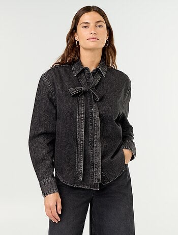 Camicia in denim con collo lavallière